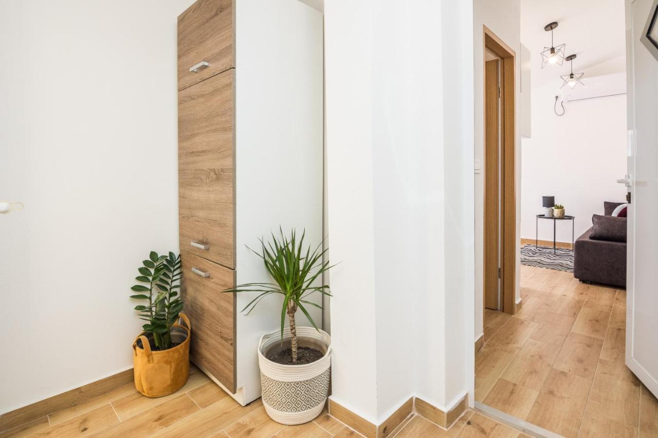 Cosy Apartments Near The Sport Center And Exercise Park Visnjik - Zadar Exterior photo